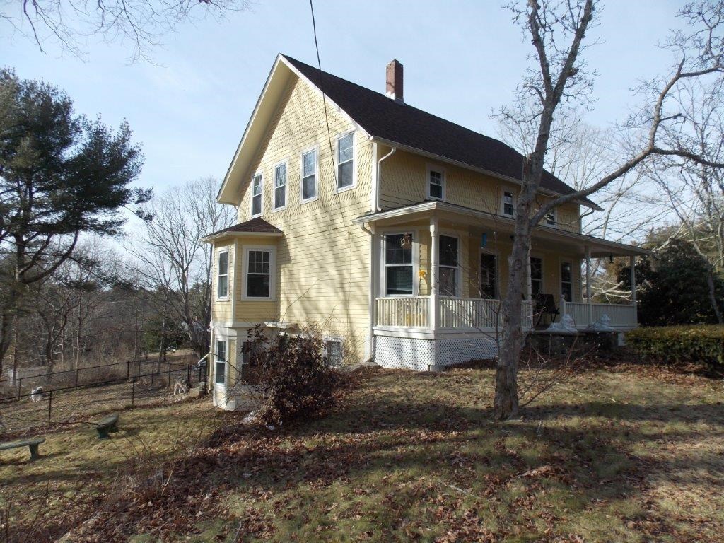 308 Arcadia Road Richmond, RI 02832 - Photo 4 of 26