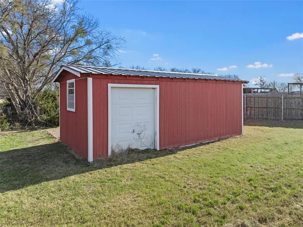 $498,000 | 398 Bluebonnet Lane, Lorena, TX 76655