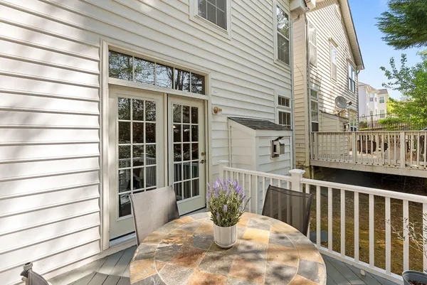 $825,000 | 7677 Henry Knox Drive, Lorton, VA 22079
