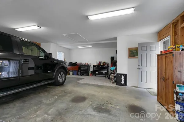 $600,000 | 222 Sedi Lane, Brevard, NC 28712