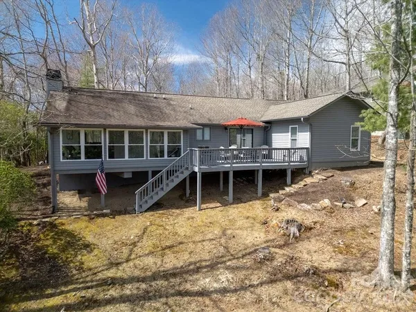 $600,000 | 222 Sedi Lane, Brevard, NC 28712