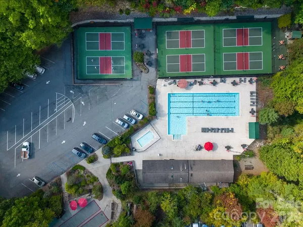 $600,000 | 222 Sedi Lane, Brevard, NC 28712