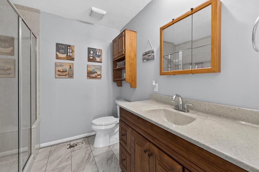 24960 Earnest Road Lane, KS 66042 - Photo 21 of 37