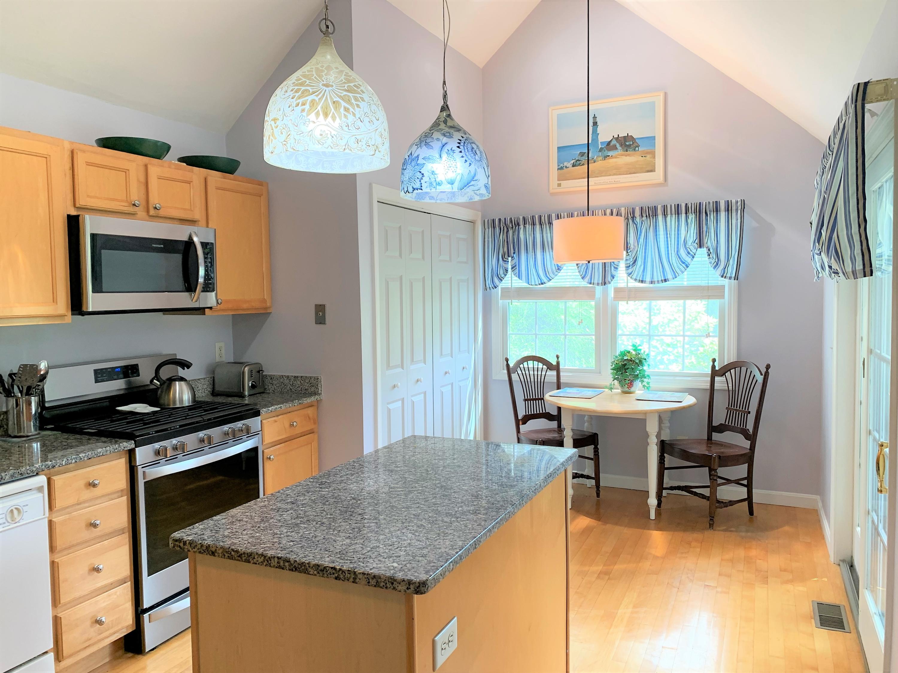 10 Red Cedar Road Mashpee, MA 02649 - Photo 5 of 24 kitchen2