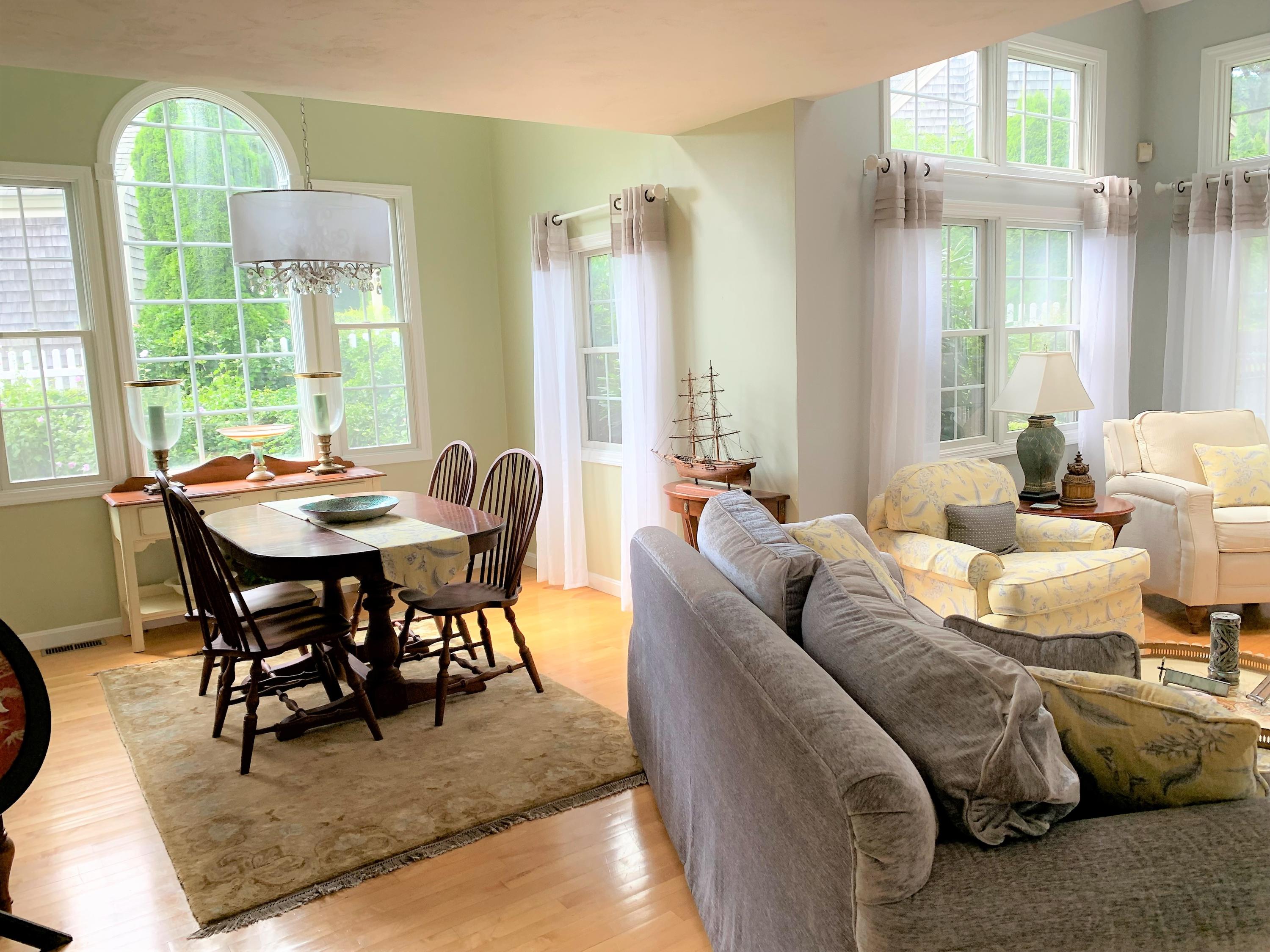 10 Red Cedar Road Mashpee, MA 02649 - Photo 9 of 24 dining2