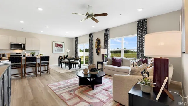 $359,625 | 1025 Miller Wds Way, New Haven, IN 46774