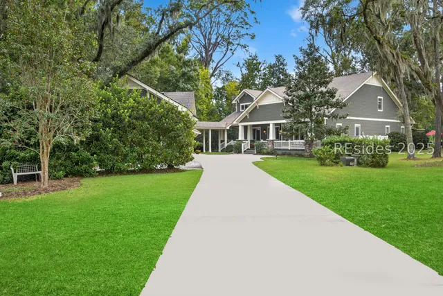 $1,895,000 | 7 Normandy Circle, Bluffton, SC 29910