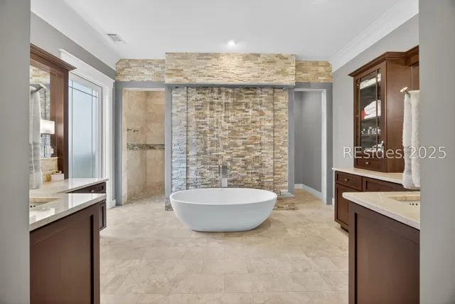 $1,895,000 | 7 Normandy Circle, Bluffton, SC 29910