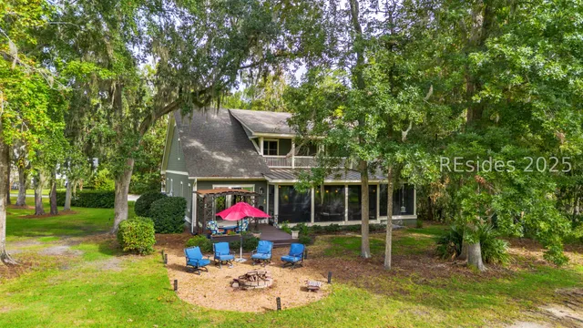 $1,895,000 | 7 Normandy Circle, Bluffton, SC 29910