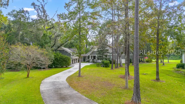 $1,895,000 | 7 Normandy Circle, Bluffton, SC 29910