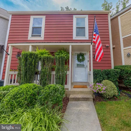 $549,900 | 11287 Silentwood Lane, Reston, VA 20191