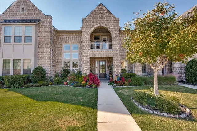 $2,850 | 4809 Paddock Trail, Carrollton, TX 75010