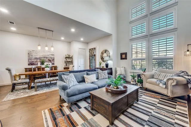 $2,850 | 4809 Paddock Trail, Carrollton, TX 75010