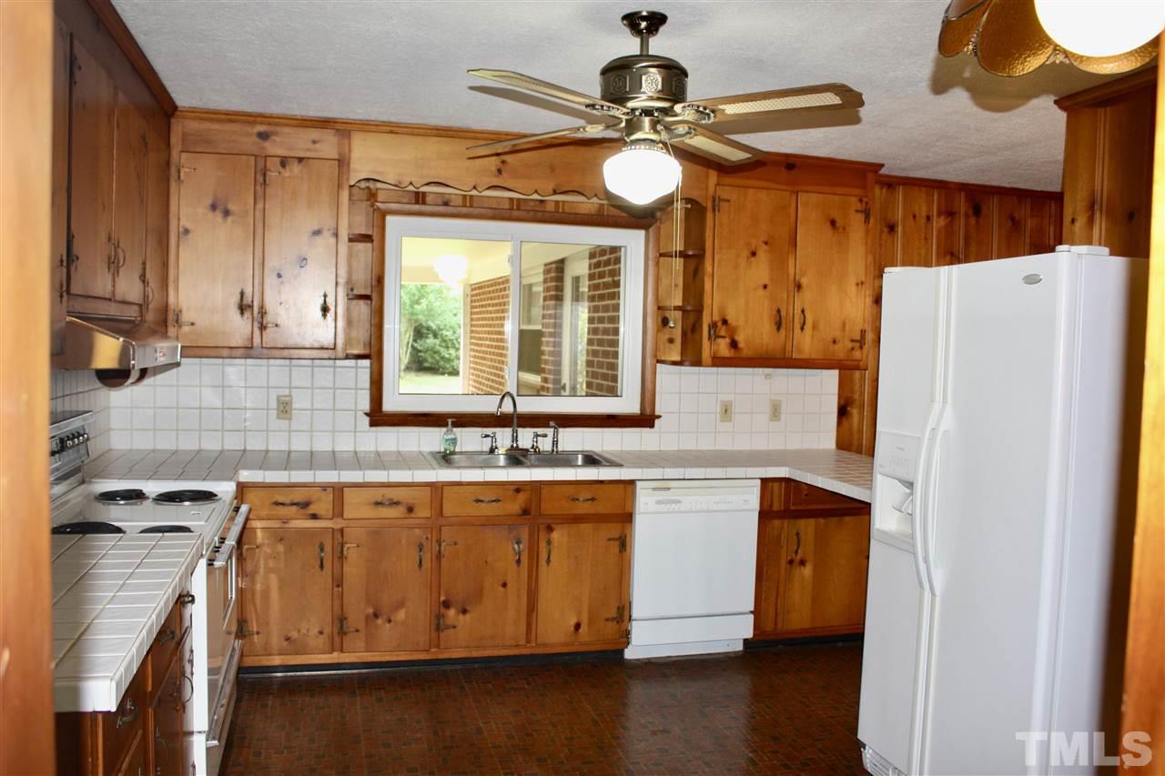2705 Fairlawn Road Durham, NC 27705 - Photo 6 of 20 Gallery Image 6