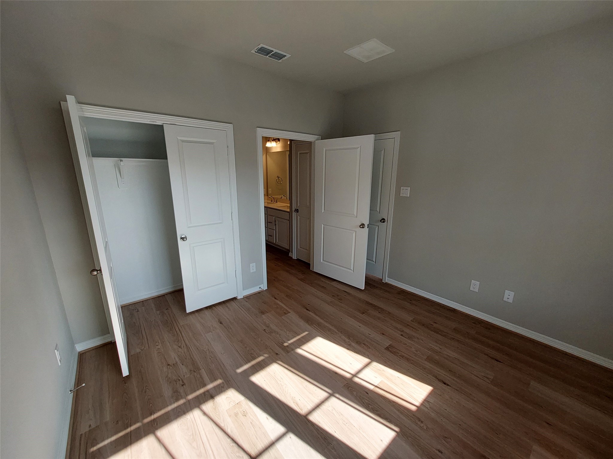 6423 Paris Street Houston, TX 77021 - Photo 8 of 17