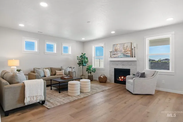 $499,990 | 802 Coral Road, Kimberly, ID 83341