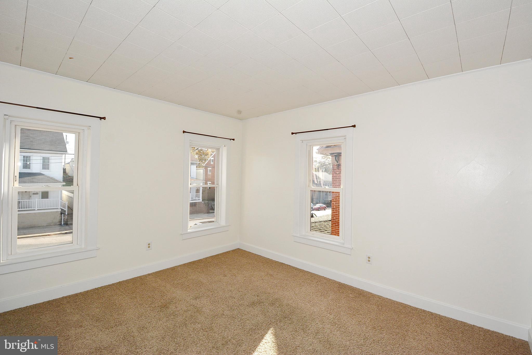 64 North Main Street Spring Grove, PA 17362 - Photo 31 of 38