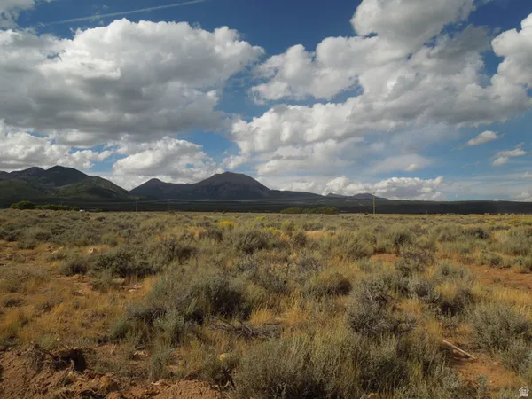 $147,000 | 64 Stone Road South, Unit 4, La Sal, UT 84530