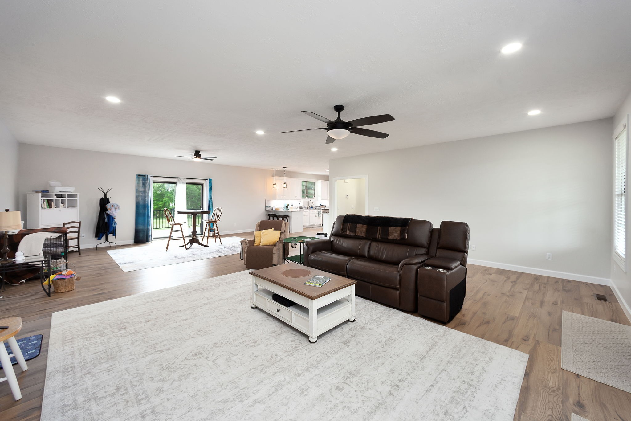 745 Alman Cemetery Road Paris, TN 38242 - Photo 6 of 31 a living room with furniture and a large window
