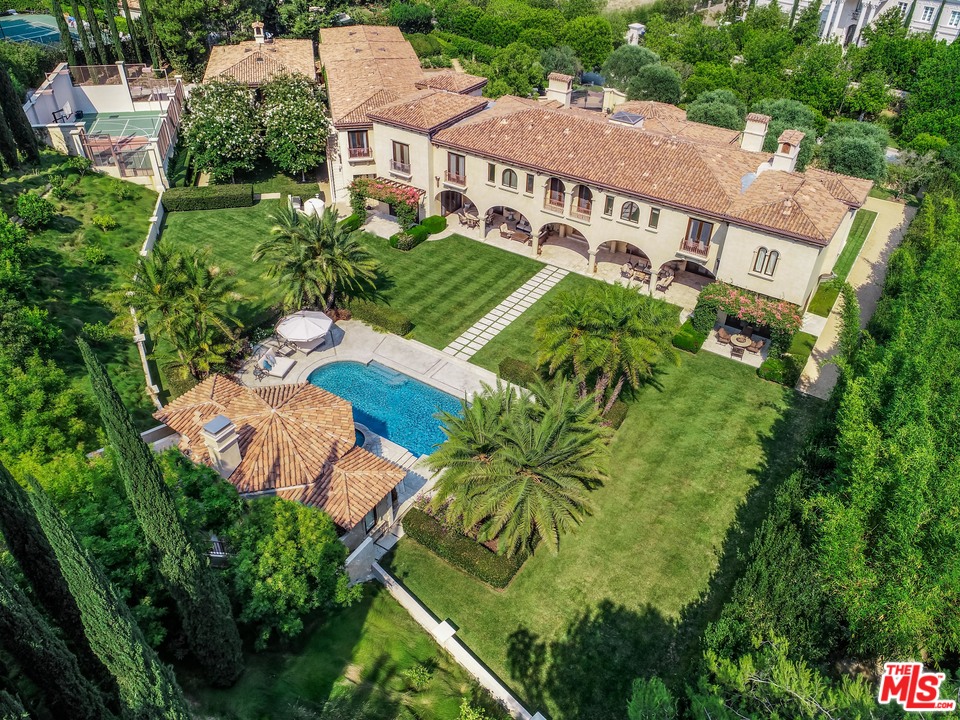 44 Beverly Park Circle Beverly Hills, CA 90210 - Photo 50 of 52 an aerial view of a house