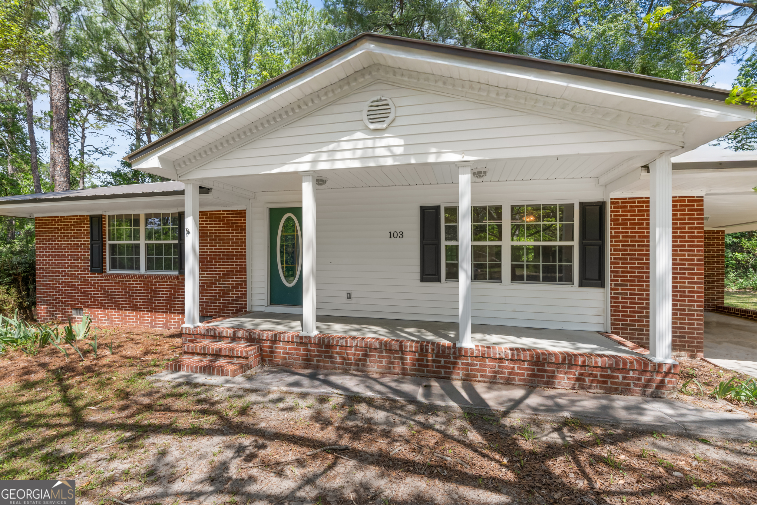 103 Forest Road Sylvania, GA 30467 - Photo 4 of 24