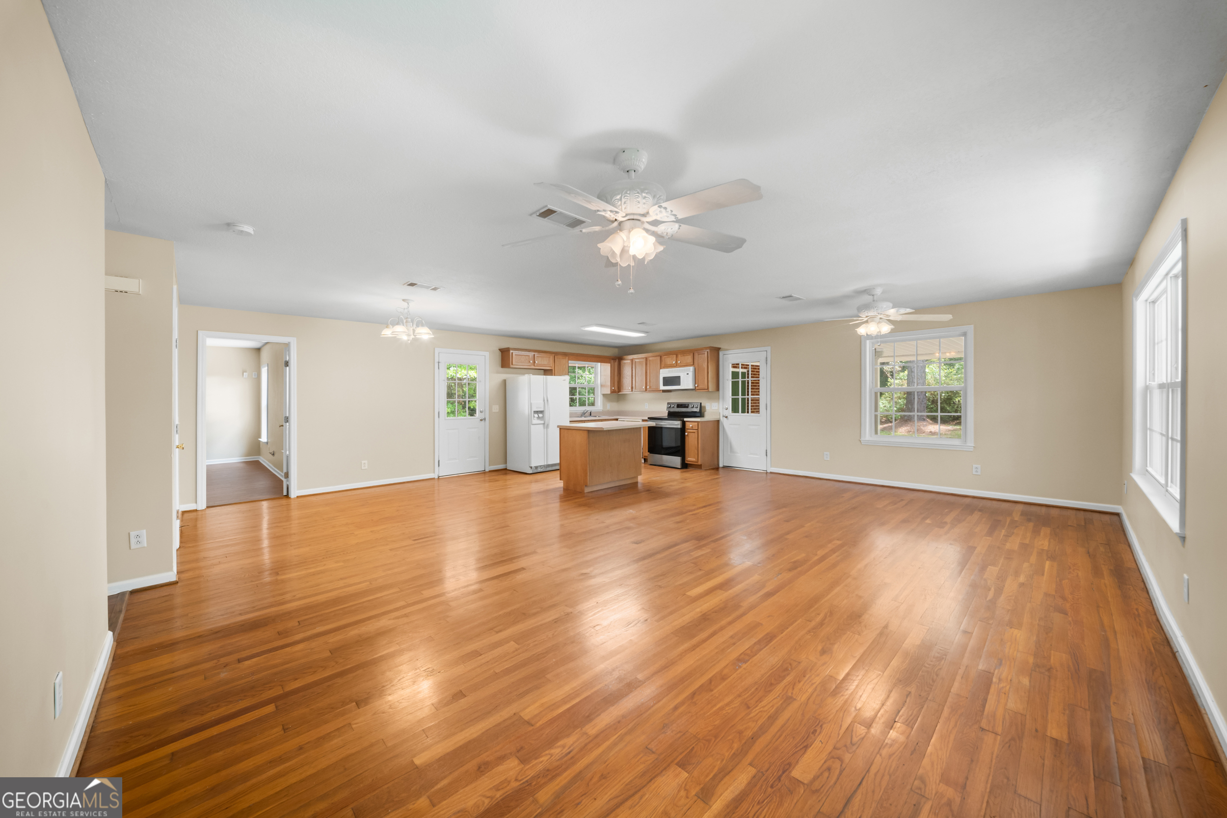 103 Forest Road Sylvania, GA 30467 - Photo 6 of 24