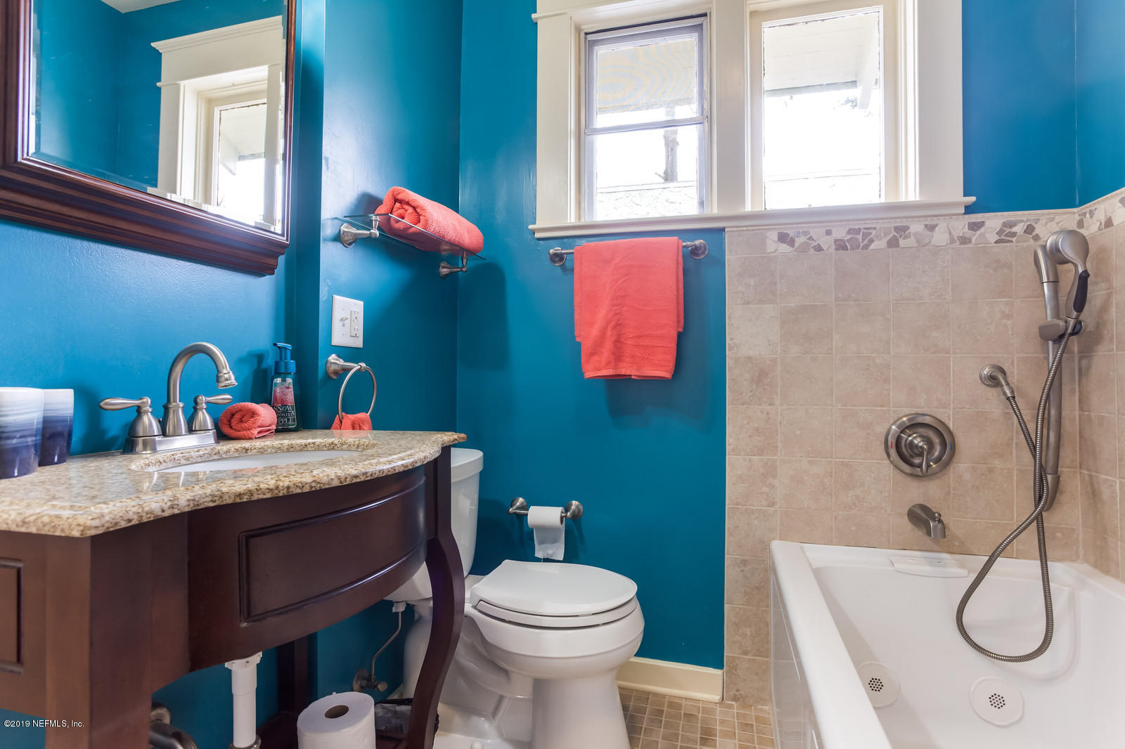 1620 Cherry Street Jacksonville, FL 32205 - Photo 34 of 34 a bathroom with a sink a toilet and shower