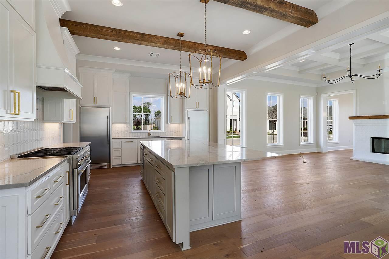 13604 Brook Point Drive Baton Rouge, LA 70810 - Photo 9 of 26 KITCHEN W/ EXPOSED BEAMS
