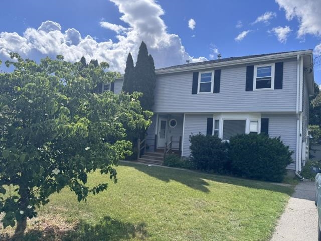 15 R Norman Drive Derry, NH 03038 - Photo 2 of 18