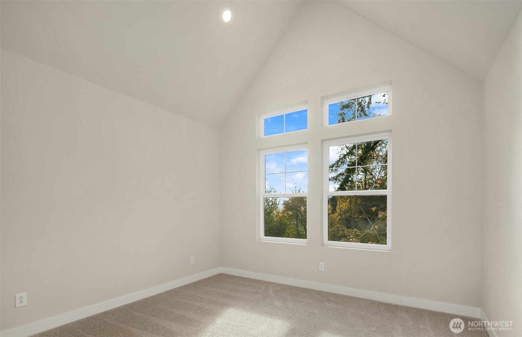 20341 90th Drive Northeast, Unit B Bothell, WA 98011 - Photo 12 of 18