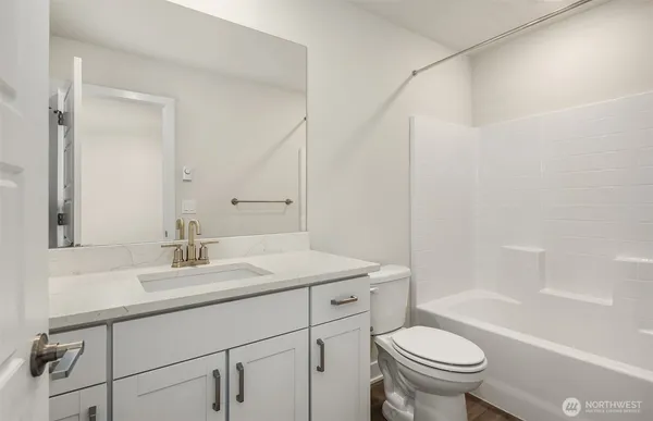$924,990 | 20341 90th Drive Northeast, Unit B, Bothell, WA 98011