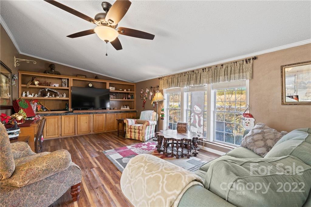 145 Morgan Road Hendersonville, NC 28739 - Photo 3 of 23 Gallery Image 3