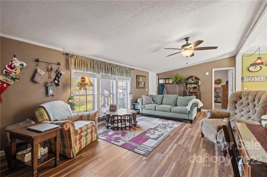 145 Morgan Road Hendersonville, NC 28739 - Photo 4 of 23 Gallery Image 4