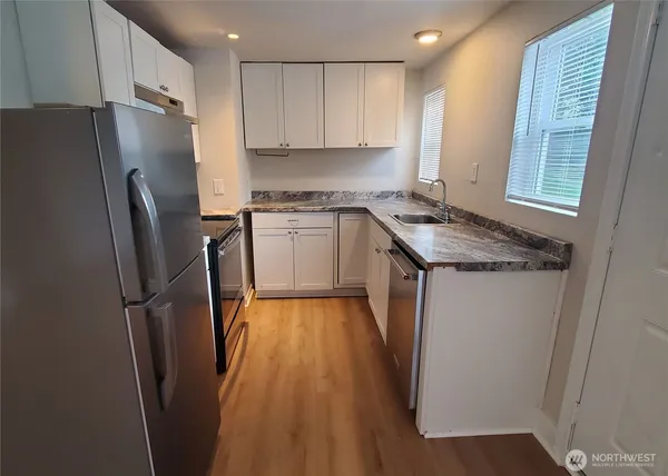 $1,065,000 | 15328 40th Avenue West, Lynnwood, WA 98087