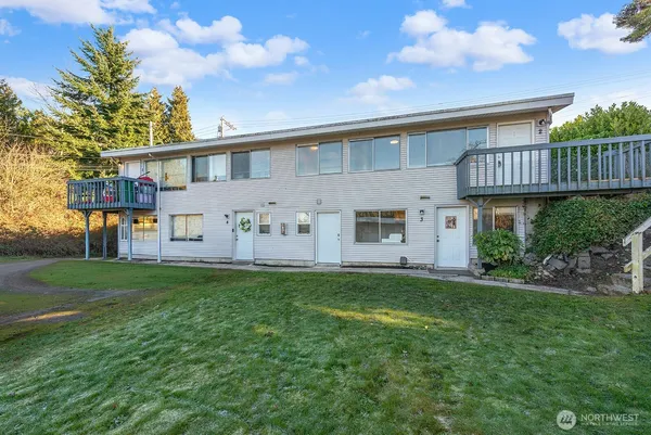 $1,065,000 | 15328 40th Avenue West, Lynnwood, WA 98087