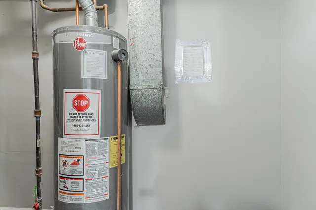 $199,900 | 10528 South Aberdeen Street, Chicago, IL 60643