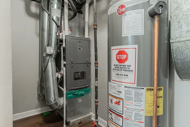 $199,900 | 10528 South Aberdeen Street, Chicago, IL 60643