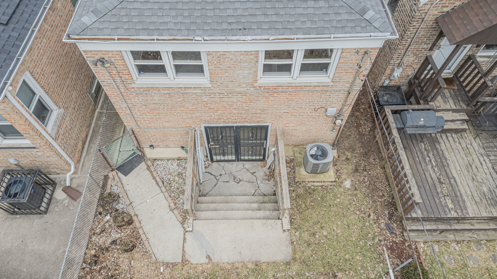 10528 South Aberdeen Street Chicago, IL 60643 - Photo 5 of 33 a front view of a house