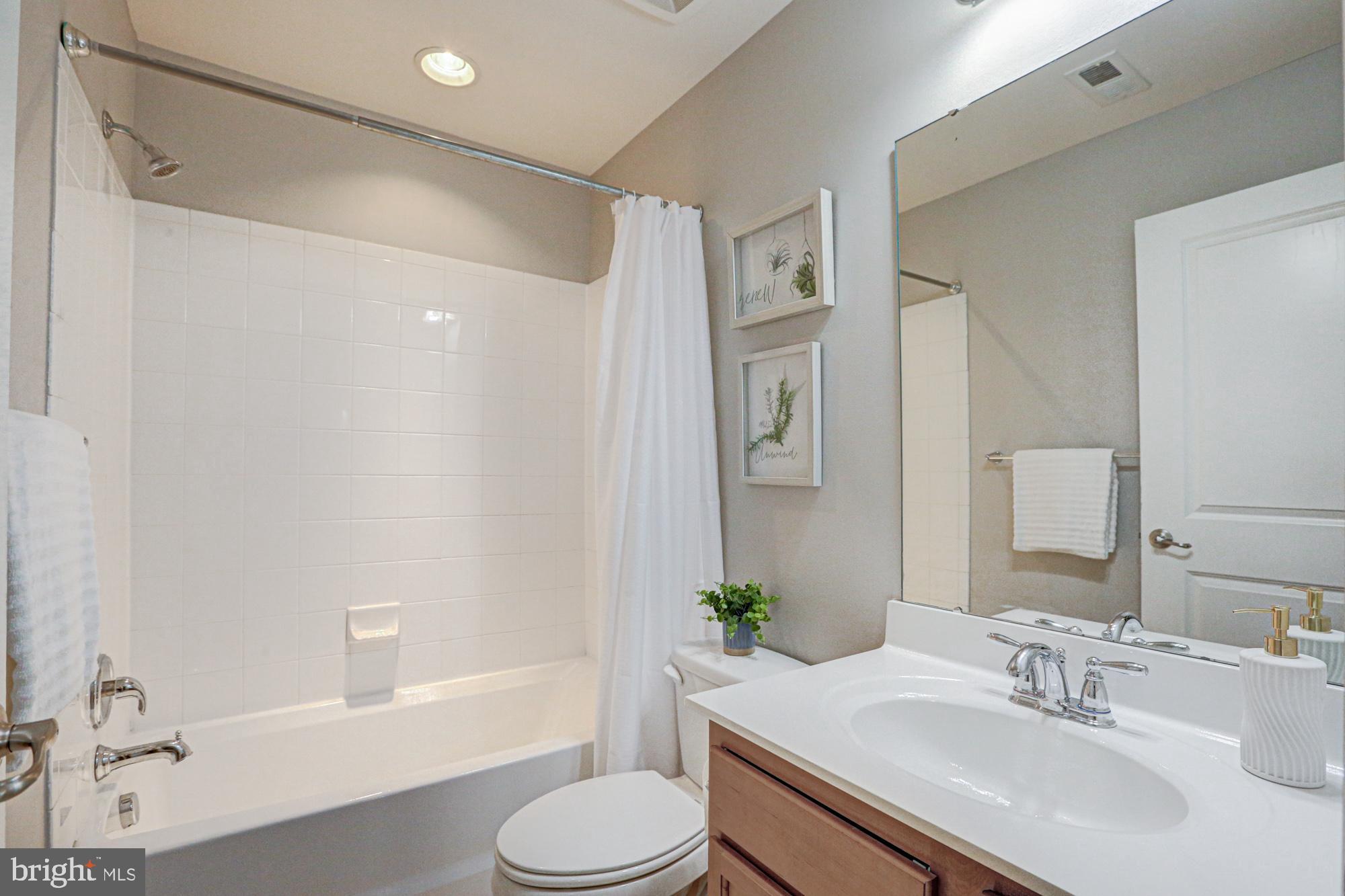 50 Haggis Road Middletown, DE 19709 - Photo 55 of 89 Upstairs 2nd Full Bathroom