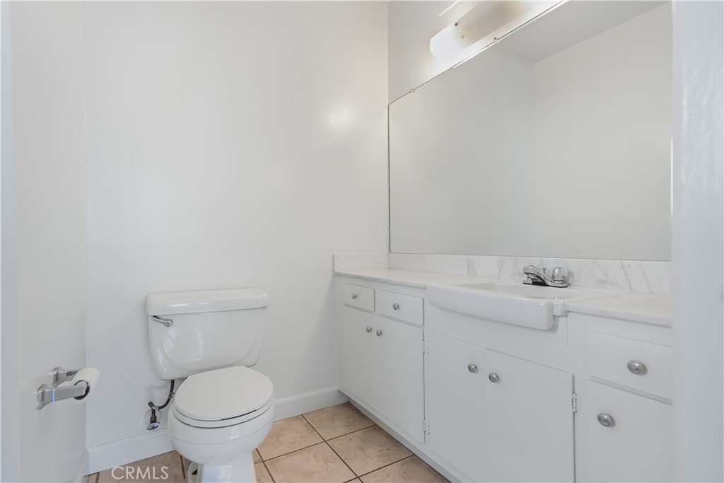 17050 Rinaldi Street Granada Hills, CA 91344 - Photo 13 of 29