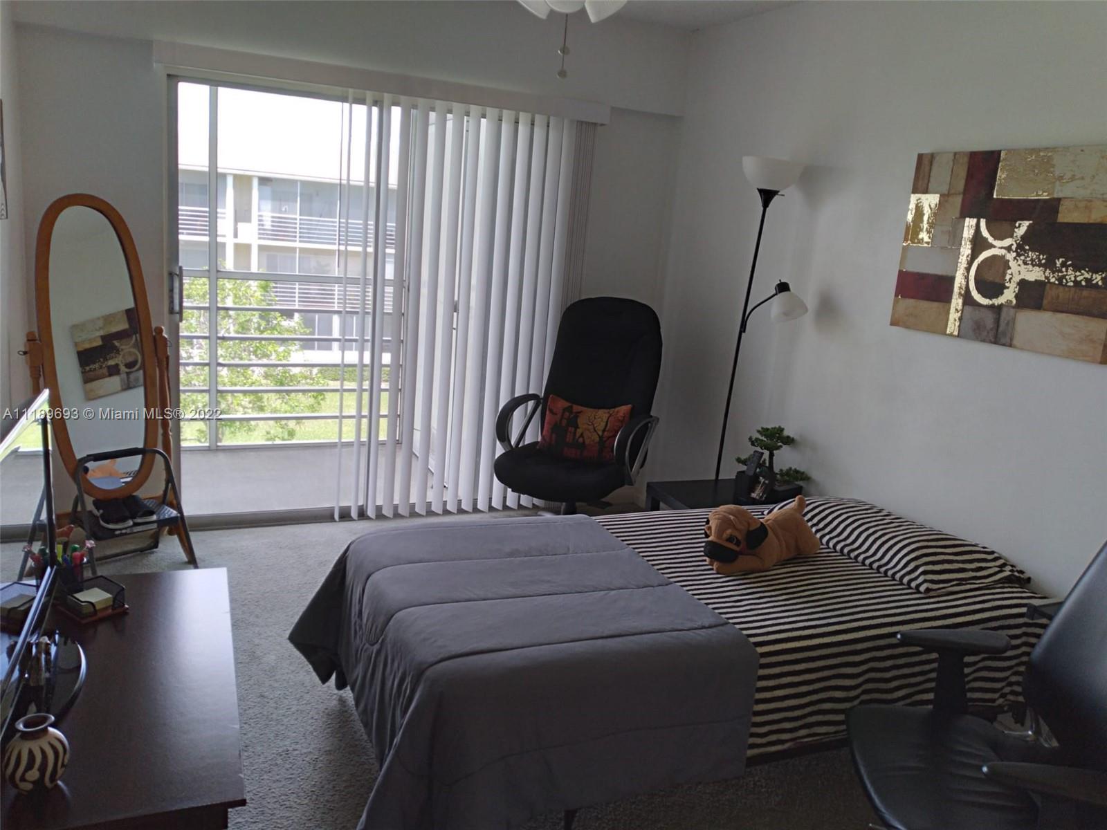 326 Preston H, Unit 326 Boca Raton, FL 33434 - Photo 8 of 9 Gallery Image 8