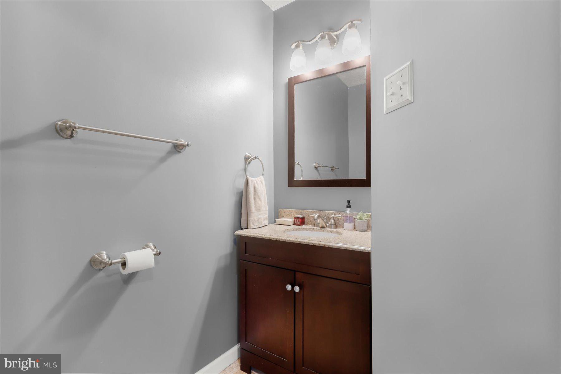 8724 Silver Hall Road Perry Hall, MD 21128 - Photo 9 of 49 Gallery Image 9