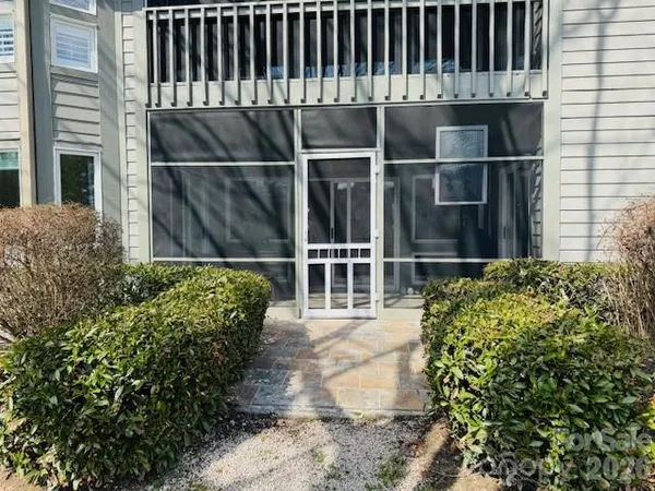 $459,000 | 121 Burning Tree Lane, Unit 121, Flat Rock, NC 28731