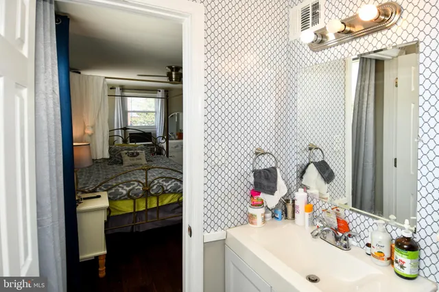 $2,900 | 5815 Arbroath Drive, Clinton, MD 20735