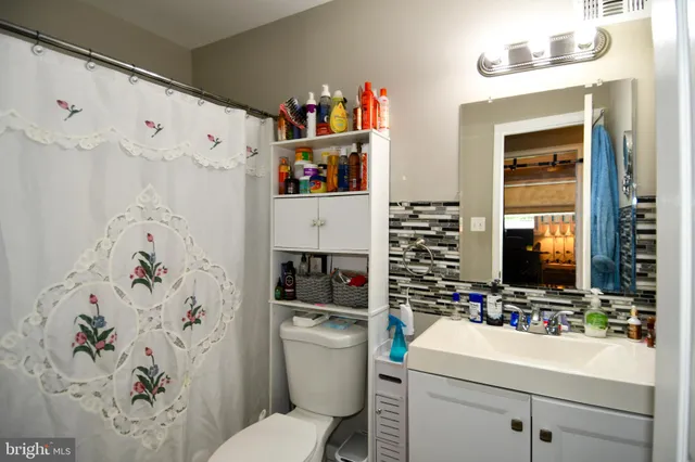 $2,900 | 5815 Arbroath Drive, Clinton, MD 20735