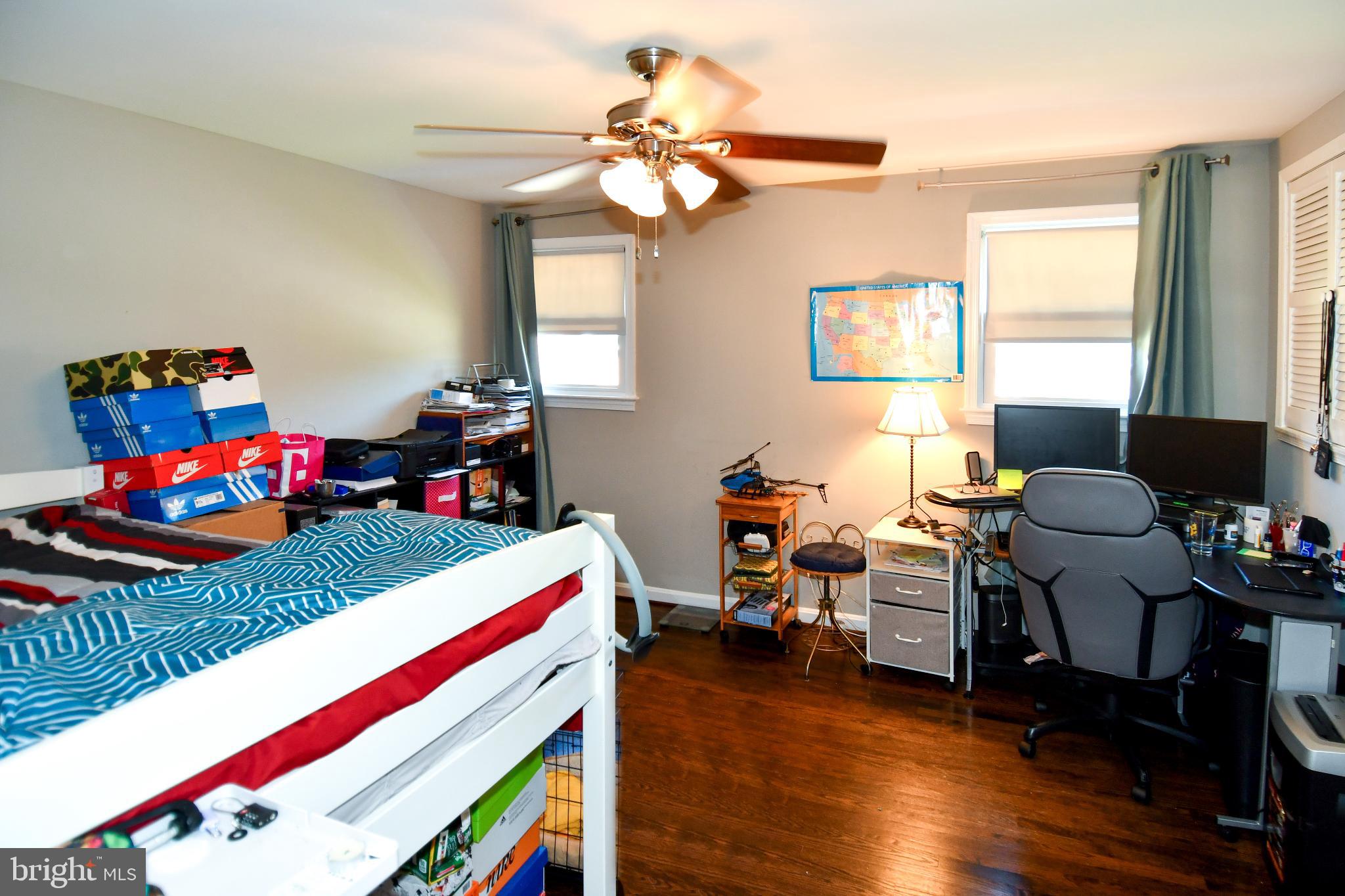 5815 Arbroath Drive Clinton, MD 20735 - Photo 21 of 46 Bright and inviting multi-functional bedroom.