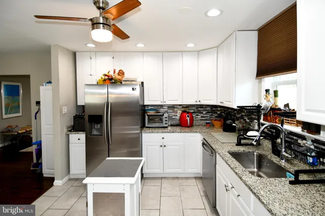 $2,900 | 5815 Arbroath Drive, Clinton, MD 20735