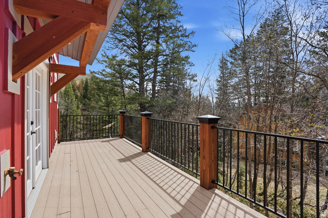 2450 Snake Creek Road Midway, UT 84049 - Photo 24 of 34 View of deck