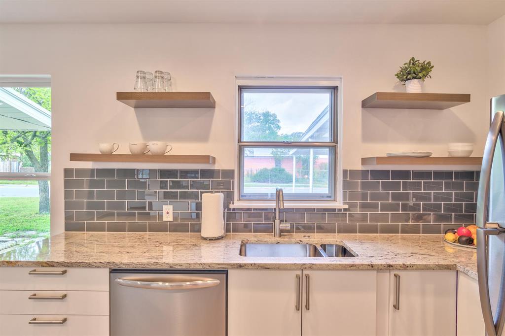 8107 Lazy Lane Austin, TX 78758 - Photo 11 of 30