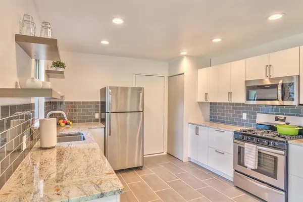 $445,000 | 8107 Lazy Lane, Austin, TX 78758